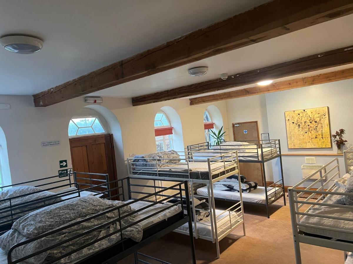 Llanfyllin Workhouse - Y Dolydd 호스텔 외부 사진